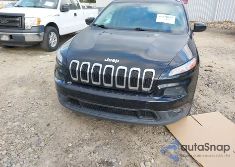 2017 Jeep Cherokee Latitude Fwd из США, поврежденный, VIN 1C4PJLCBXHW643250